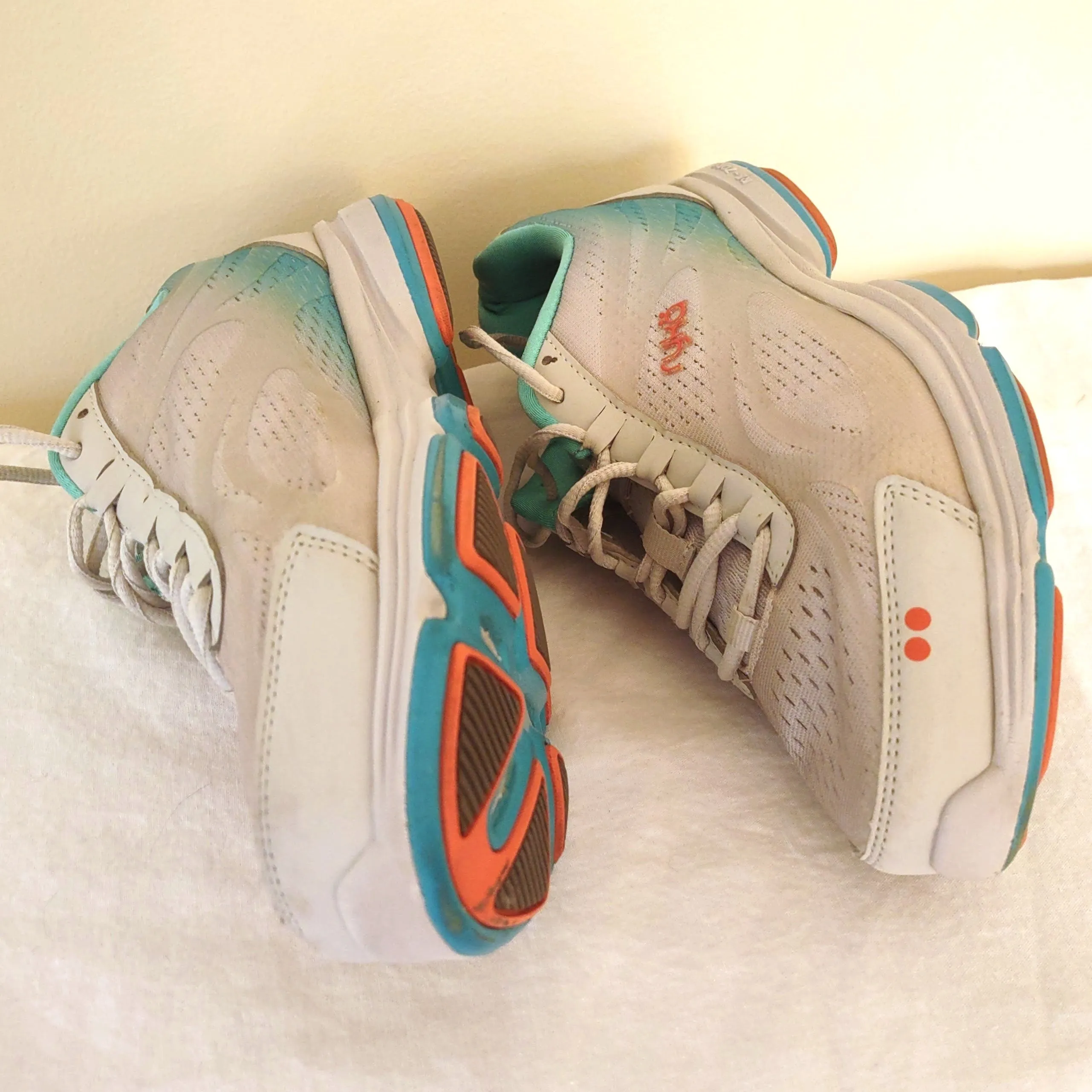 Ryka Devotion Plus 2 Women's 8.5 Walking Shoes Gray/Turquoise Sneaker